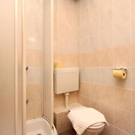 Apartment 2682c