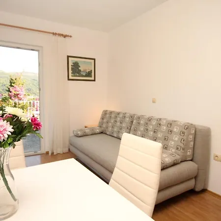 2682c Apartment Slano