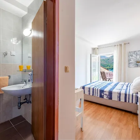 2682c Apartment Slano