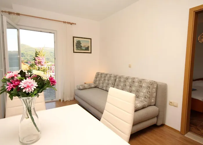 2682c アパート スラノ