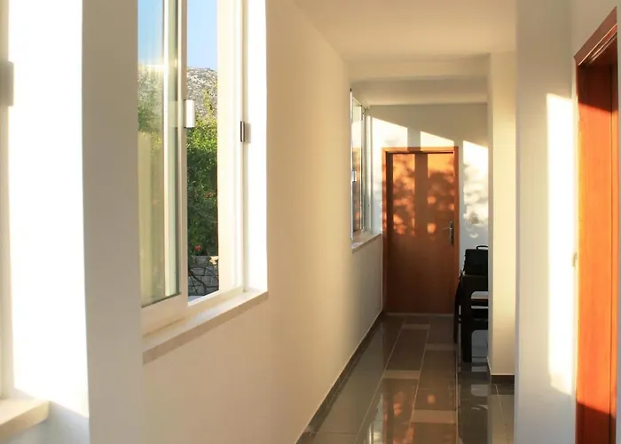 アパート 2682c スラノ